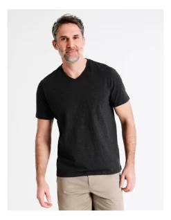 Jackson V-Neck Tee In Grey Marle