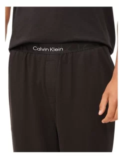 Calvin Klein Embossed Icon Lounge Pant In Black 9 Calvin Klein Embossed Icon Lounge Pant In Black -Men Clothing Store 923733640 4 720x928