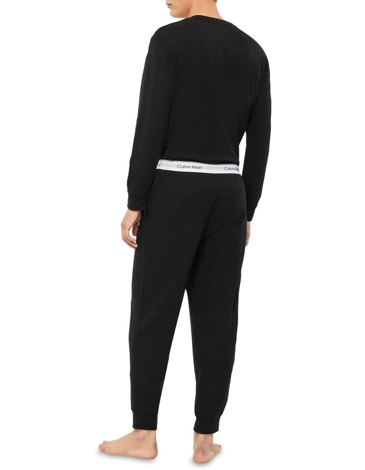 Calvin Klein Modern Cotton Lounge Jogger In Black 4 Calvin Klein Modern Cotton Lounge Jogger In Black - Image 2