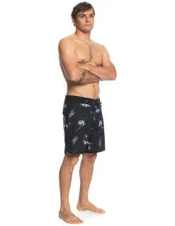 Quiksilver Surfsilk Scallop 18" Boardshort In Black -Men Clothing Store 959051890 4 720x928