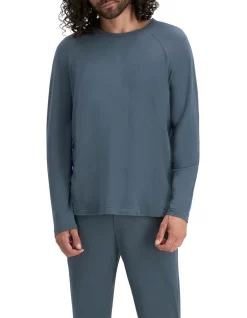 Bonds Livin' Long Sleeve Tee In Green